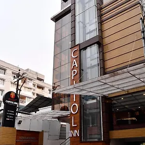 Puthens Capitol بيت ريفي