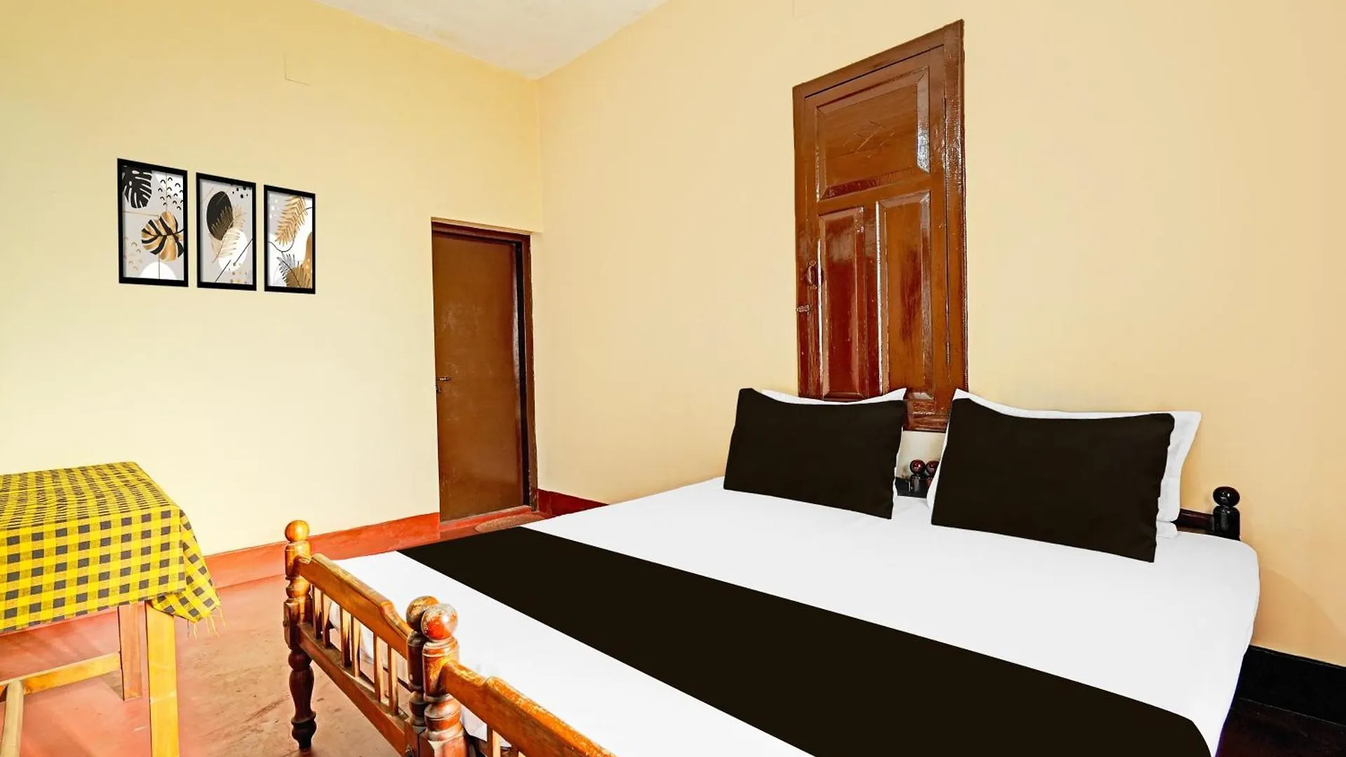 Hotel O Sreemagam Kochi 3*,  India